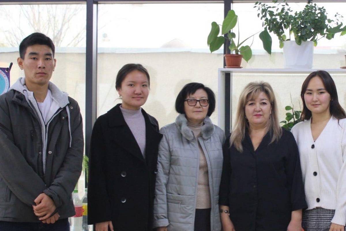 The Department of Biomedical Disciplines of Adam University organized a scientific and practical conference "Actual problems of science: students' view" dedicated to the Day of Science of Kyrgyzstan!