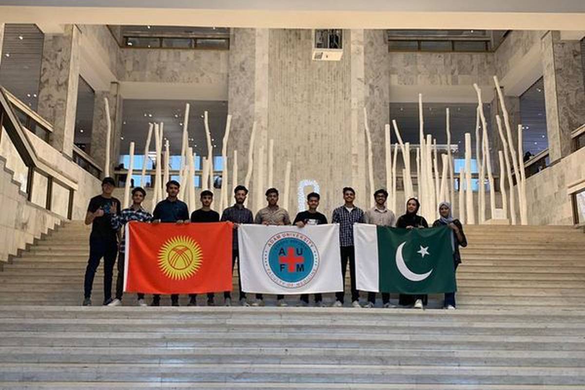 Students of AUSM visited the Kyrgyz National Historical Museum as part of socio-cultural adaptation.